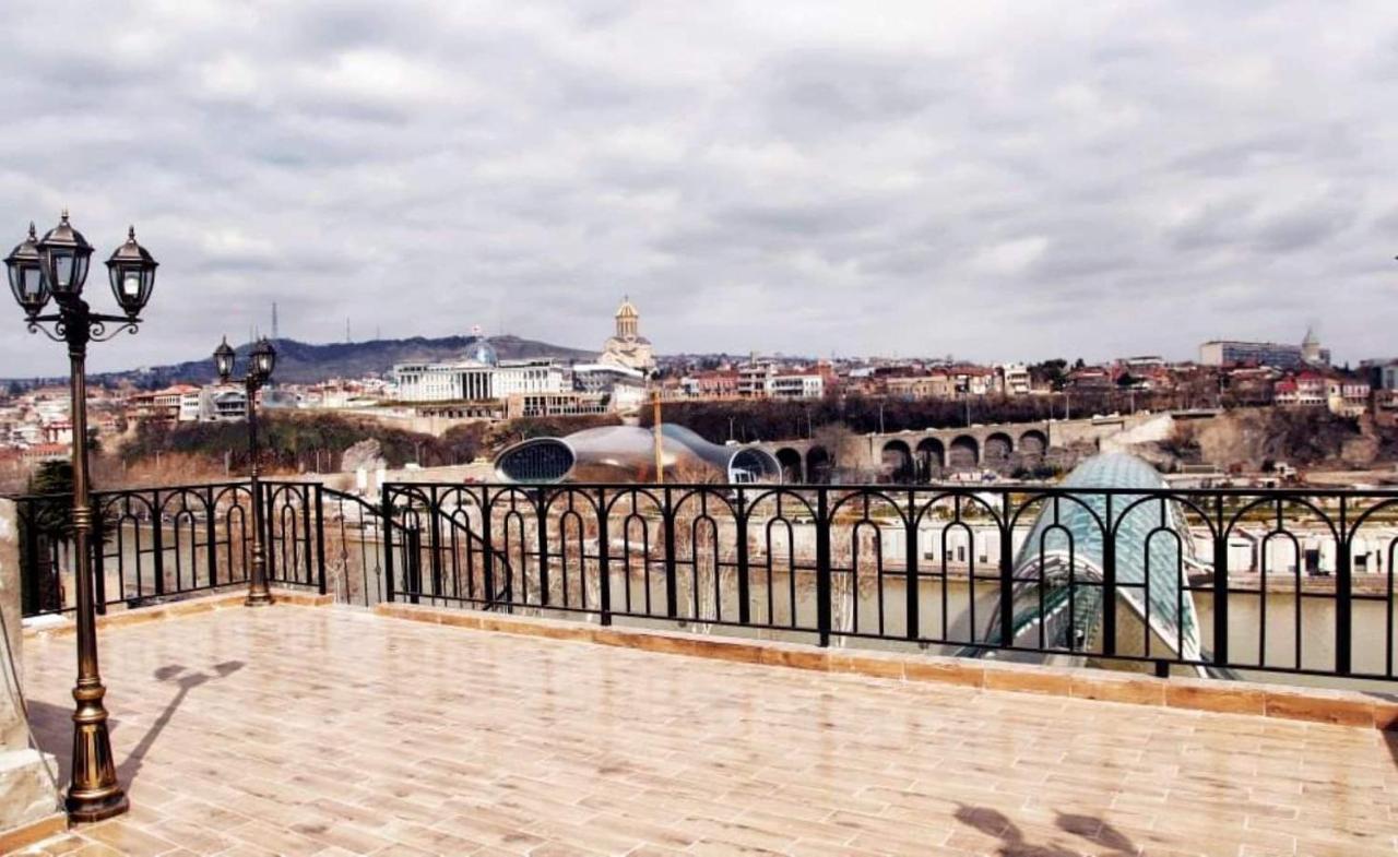 Barsuna Tbilisi Exterior foto
